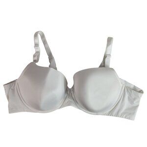 Torrid Curve Perfect T Shirt Push Up Bra White 44B Underwire Adj Seamless Molded
